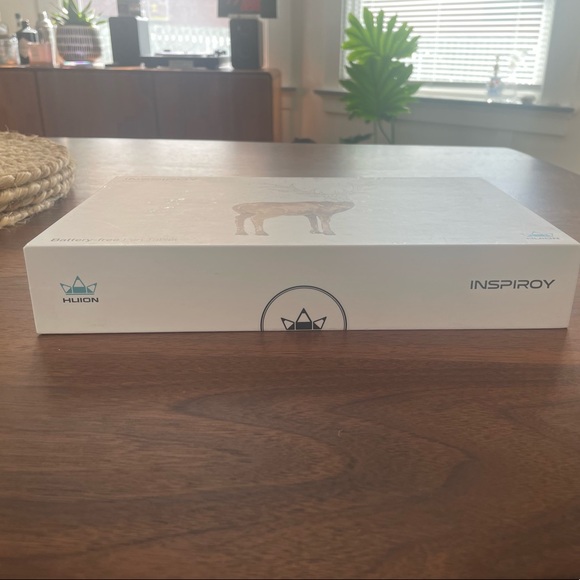 Huion Inspiroy H640p graphic drawing tablet with battery free stylus - Picture 3 of 16